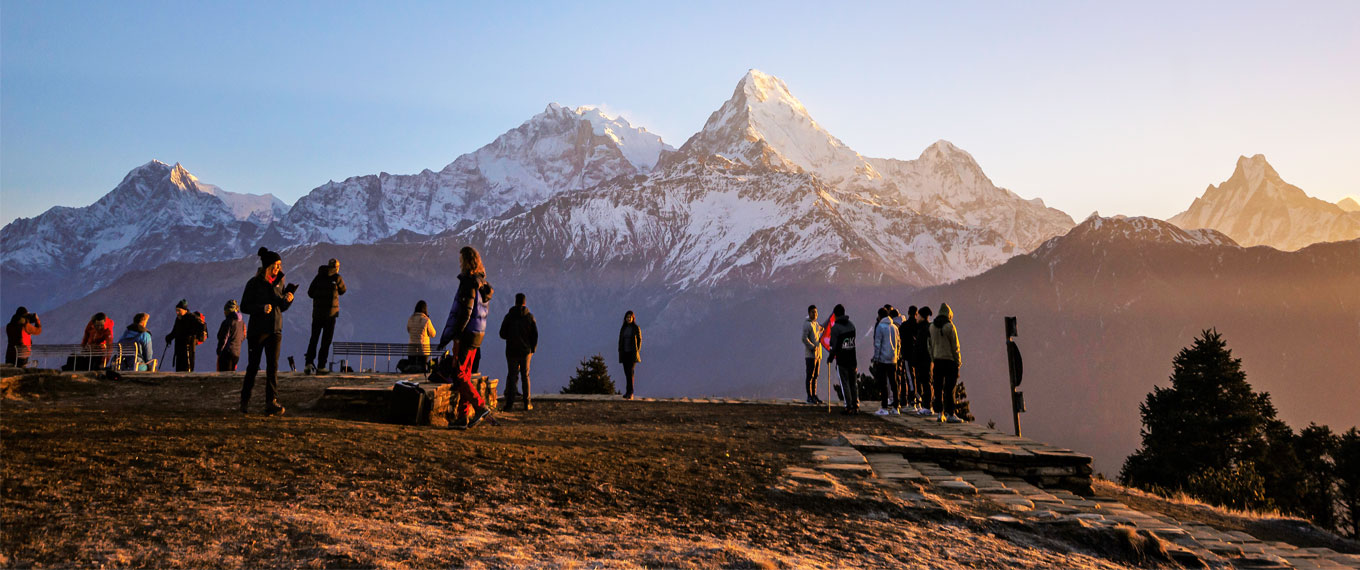 Sunrise at Poon Hill 3210m