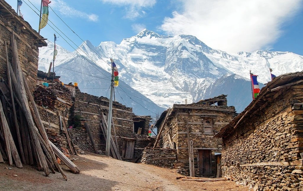 Ghyaru Village & Annapurna 2