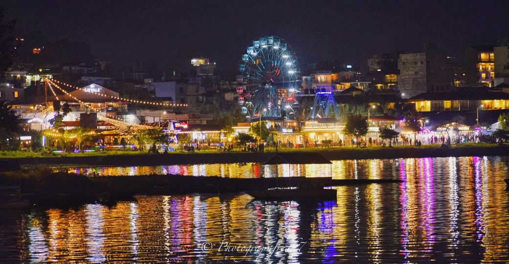 Light around lakeside pokhara refecting over phewa lake